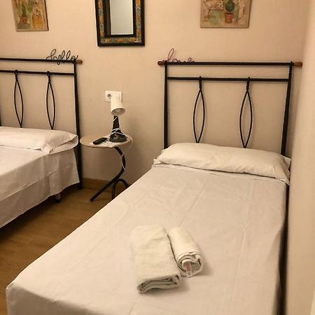 Habitacion Doble Otel Estella Dış mekan fotoğraf
