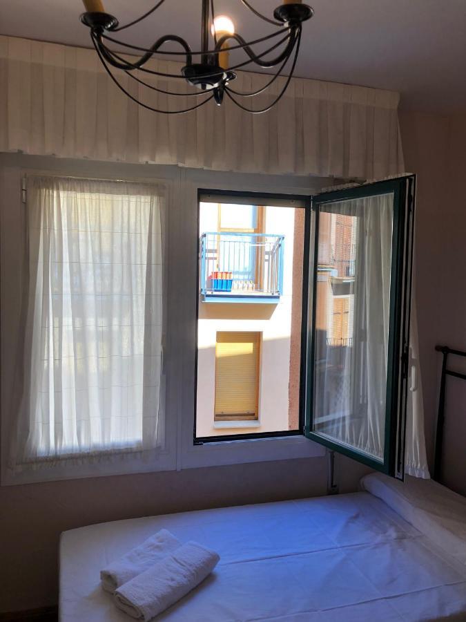 Habitacion Doble Otel Estella Dış mekan fotoğraf