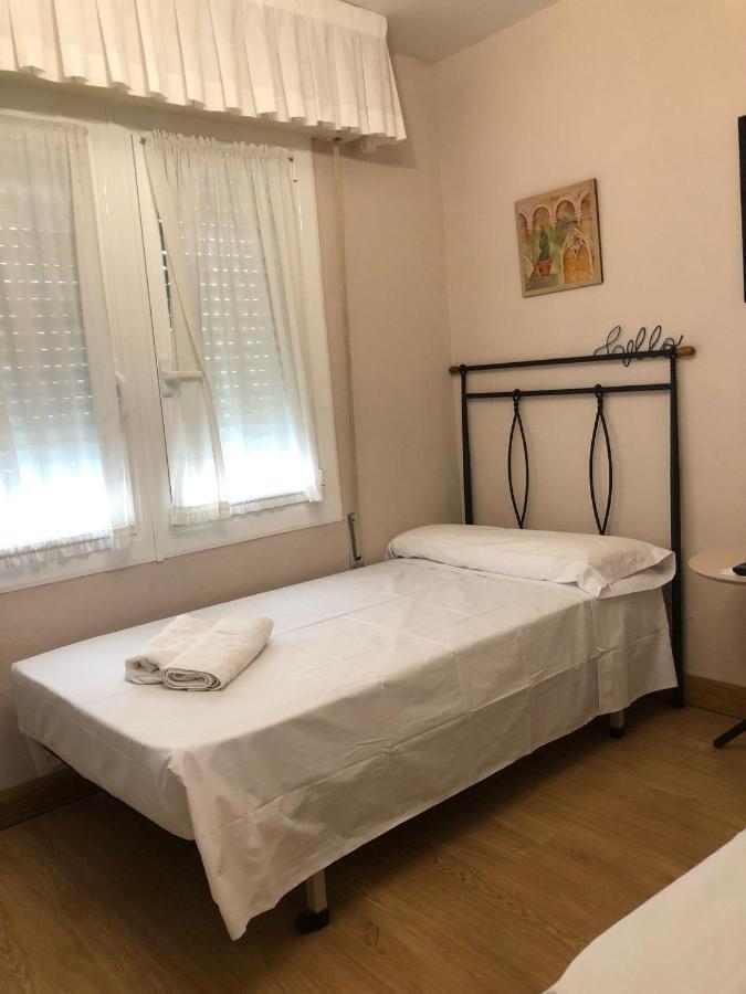 Habitacion Doble Otel Estella Dış mekan fotoğraf